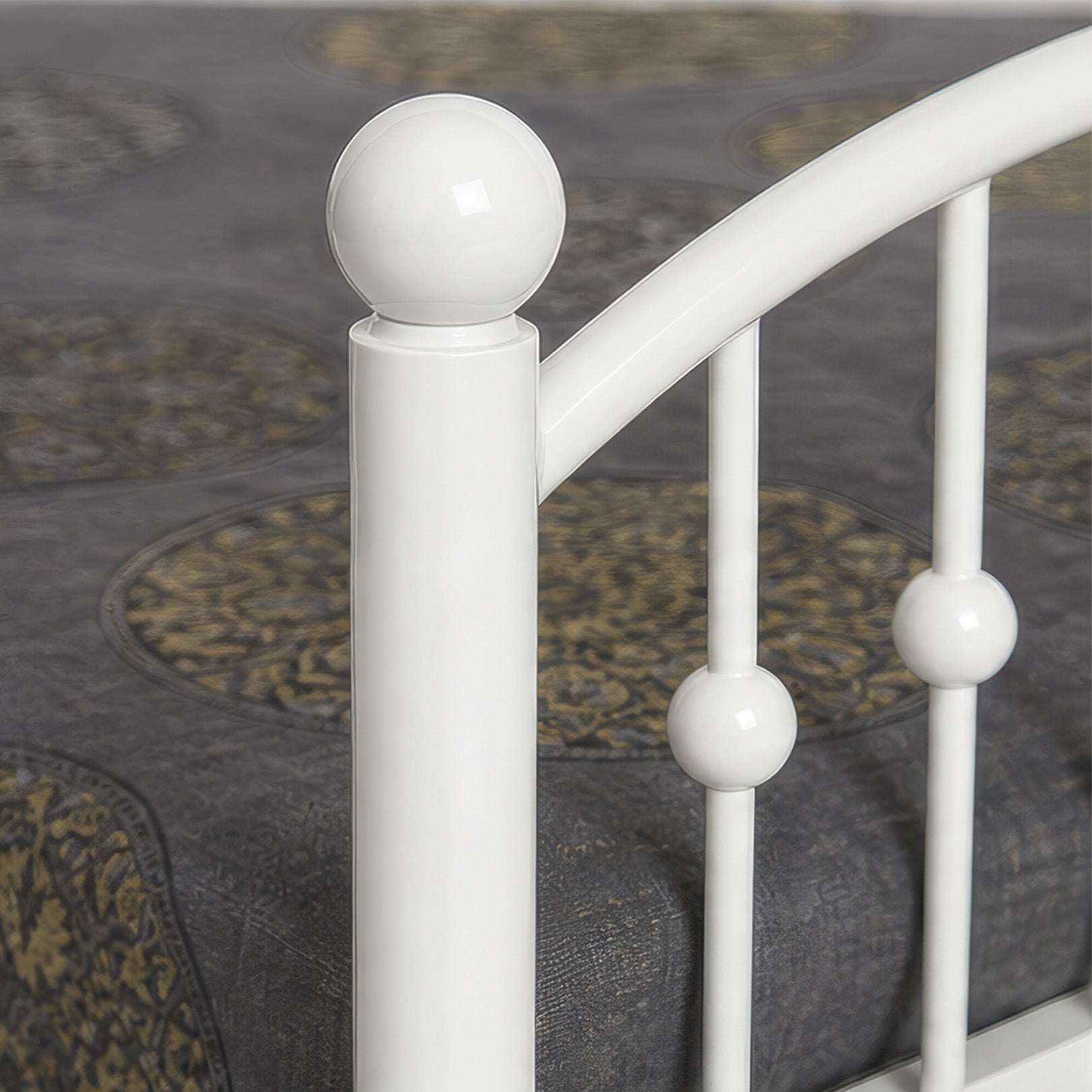 Iron Bed — Simple Design, Maximum Comfort
