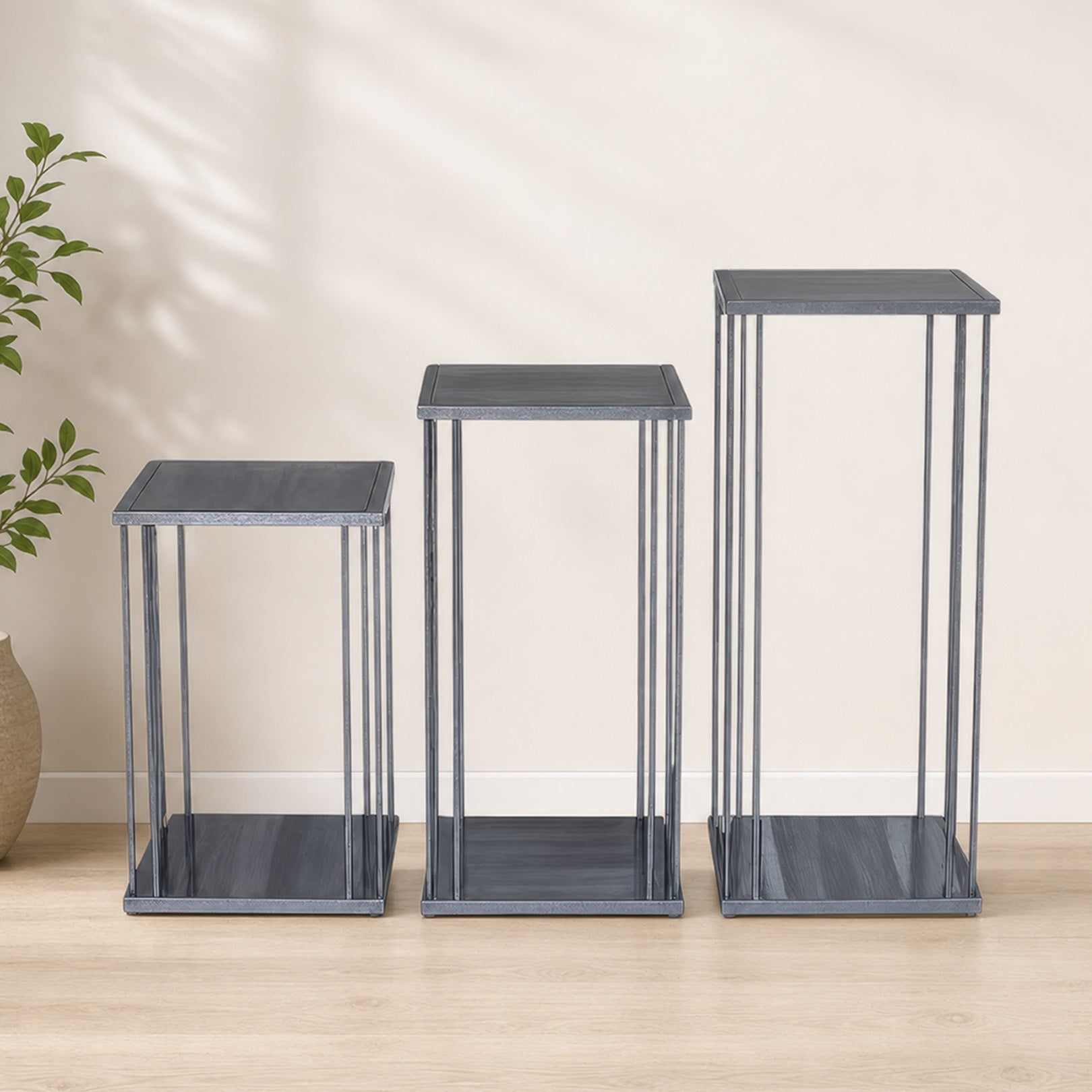 Sleek Nesting Side Tables — Set of 3, Space-Saving & Multi-Purpose